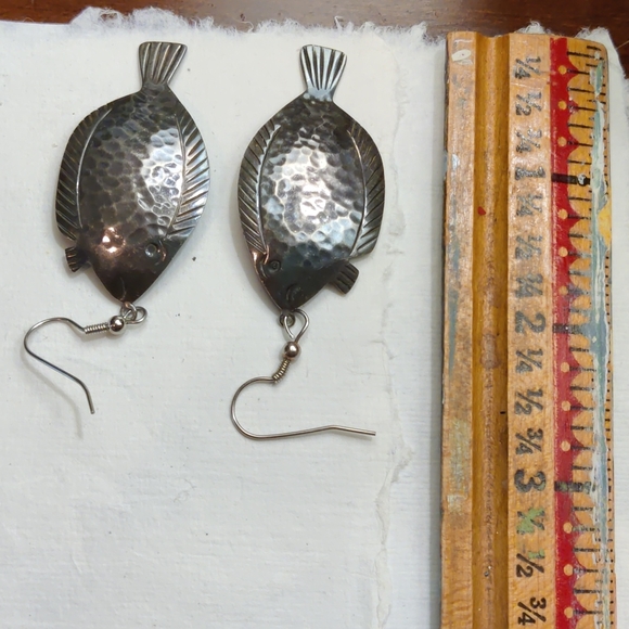 TAXCO SILVER flounder fish earrings - Picture 6 of 12